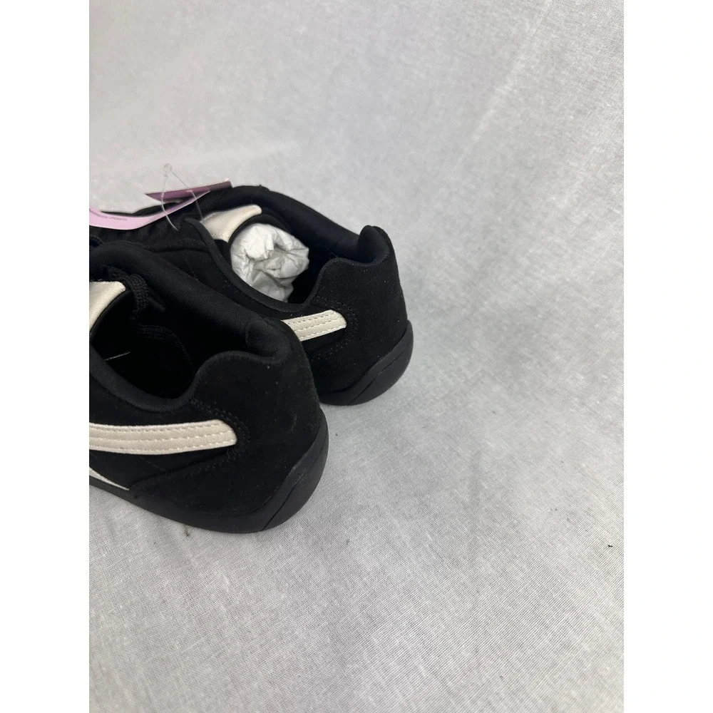 Wild Fable Womens Black Cream Retro Memory Foam Sneakers Size 6.5 NWT